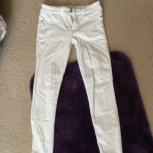White Abercrombie & Fitch Jeans